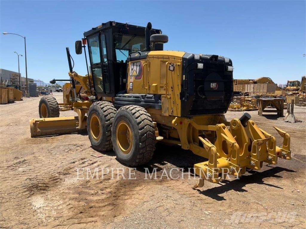 CAT 140-13 Graders