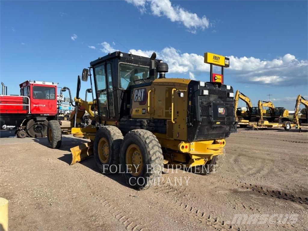CAT 140-13L Vejhøvle / Gradere