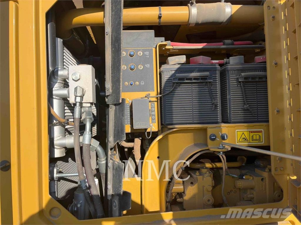 CAT 140-15AWD Grederji