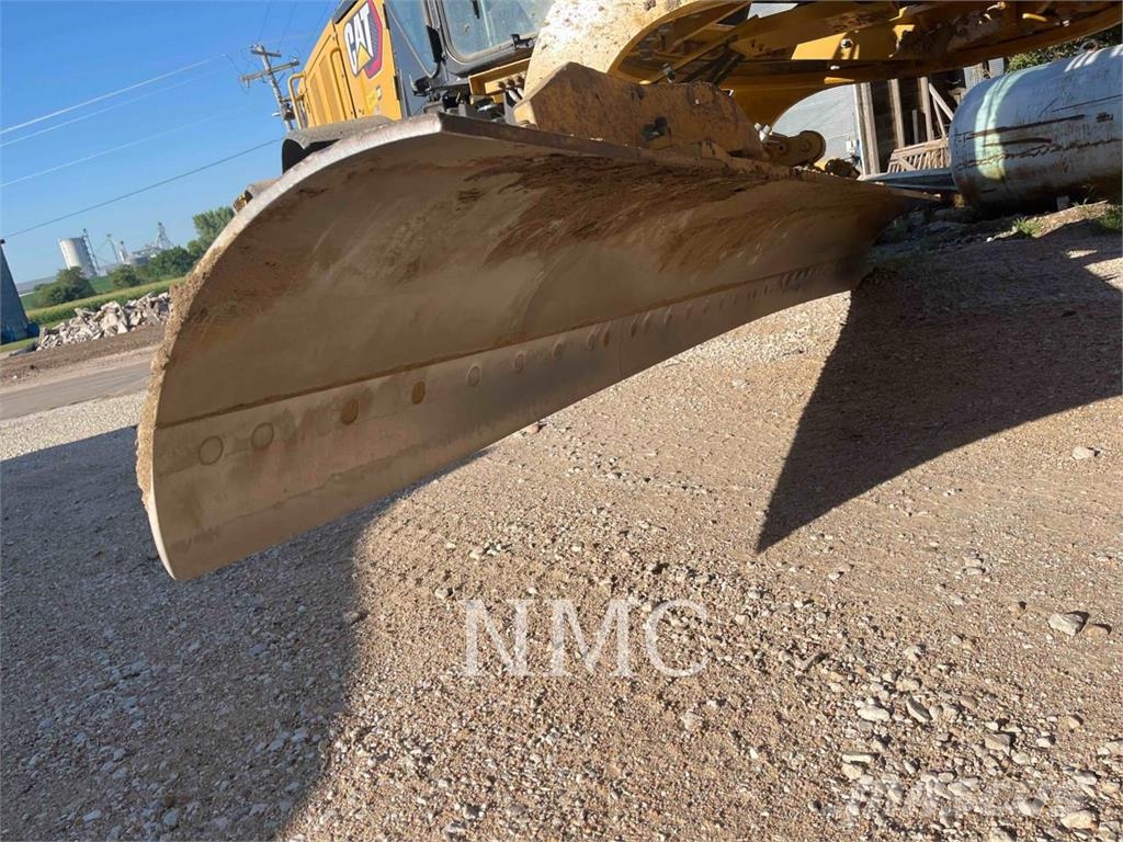 CAT 140-15AWD Grederji