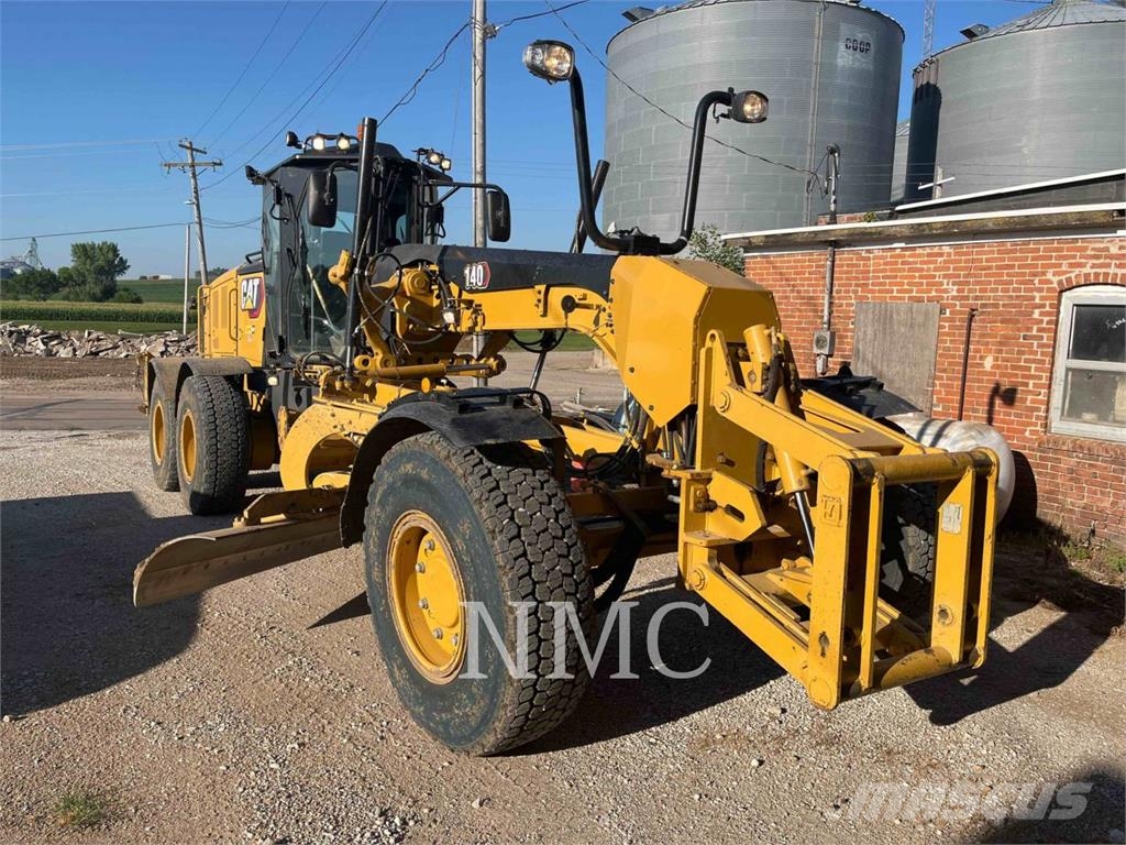 CAT 140-15AWD Grederji