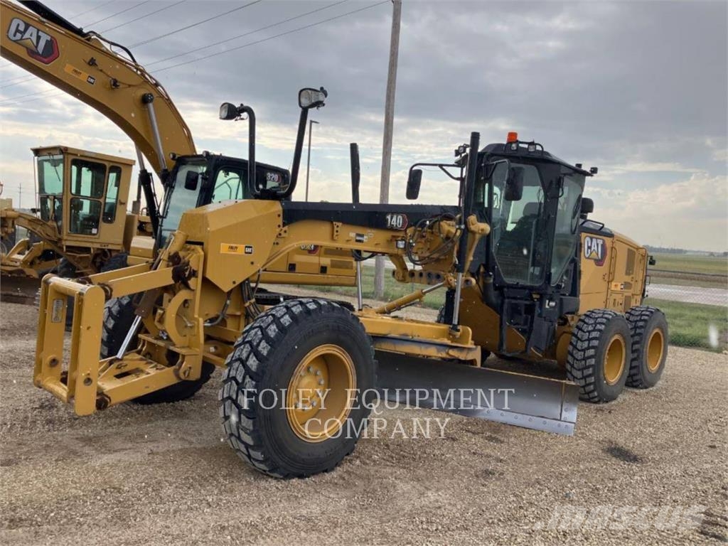 CAT 140-15J Грейдеры