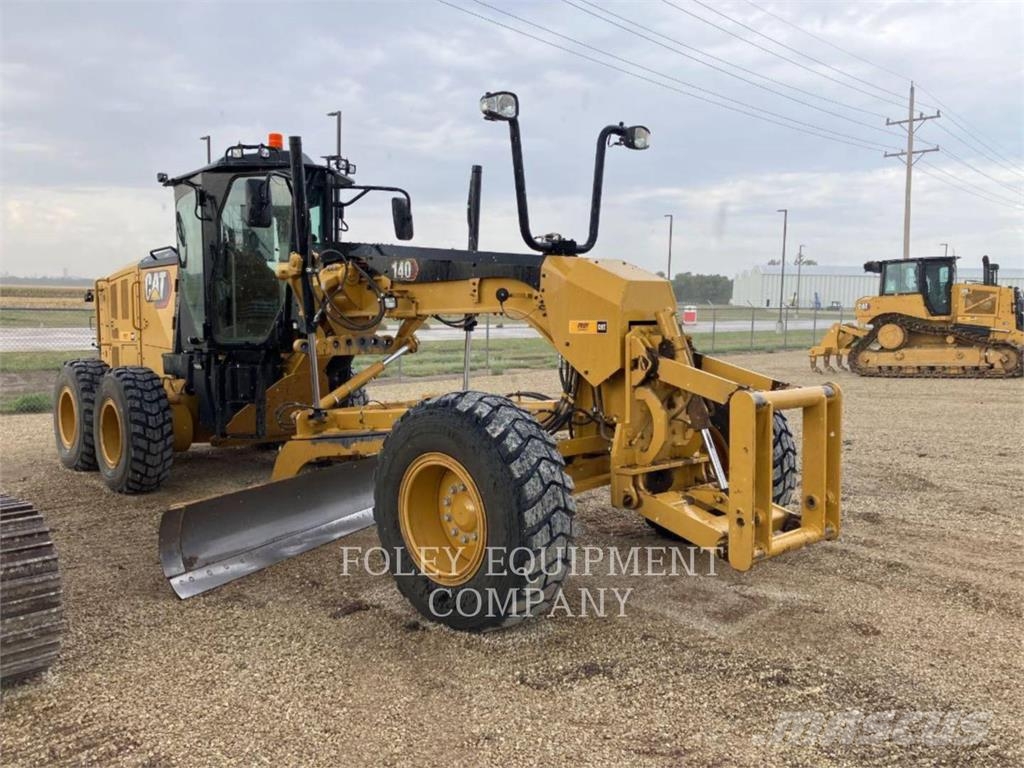 CAT 140-15J Грейдеры