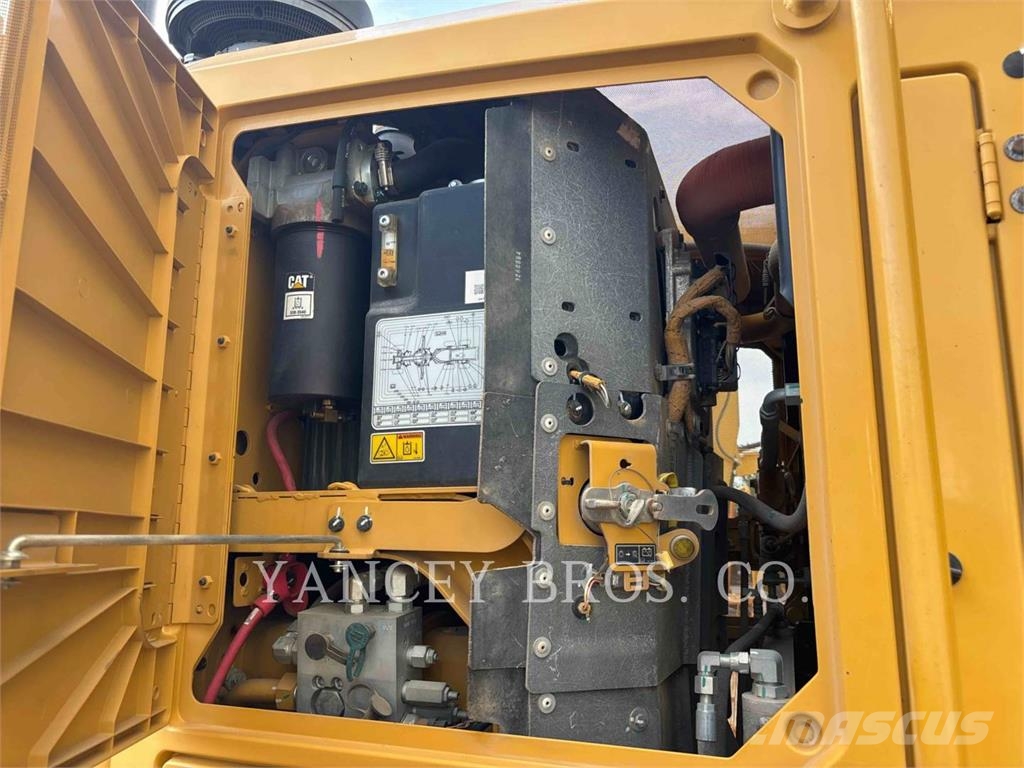 CAT 140 JOY Grederji