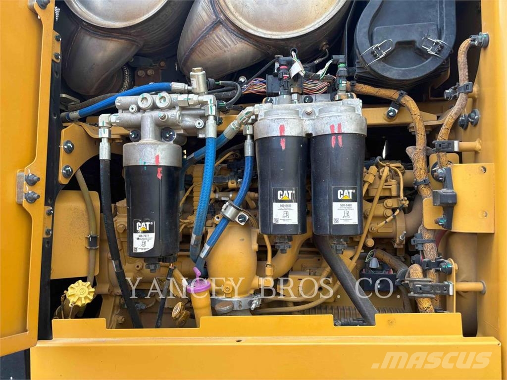 CAT 140 JOY Grederji