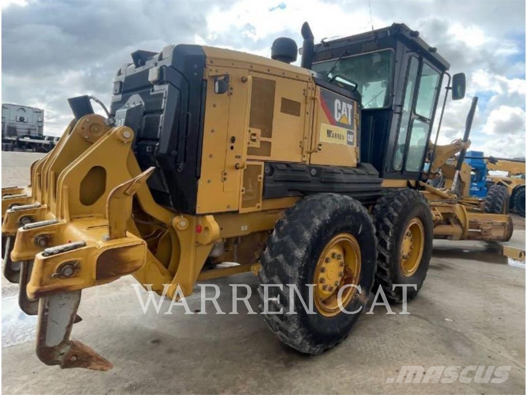 CAT 140 SW معدات تمهيد الطرق