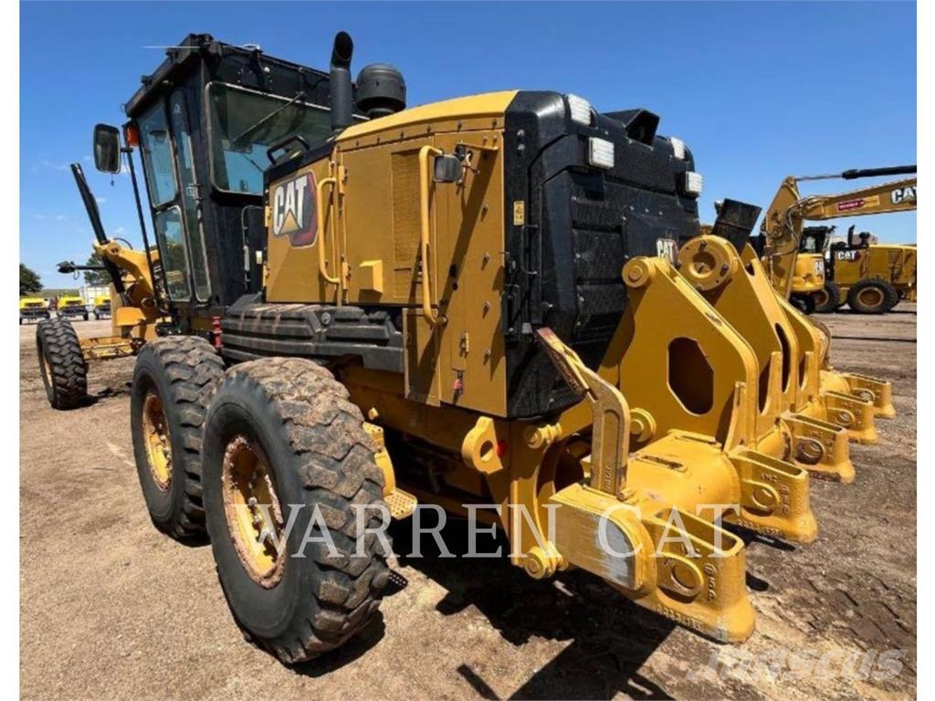 CAT 140 SW معدات تمهيد الطرق