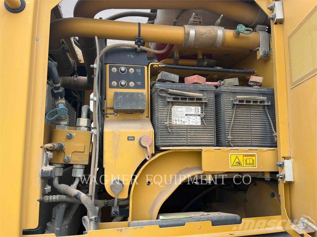 CAT 14013 Grader