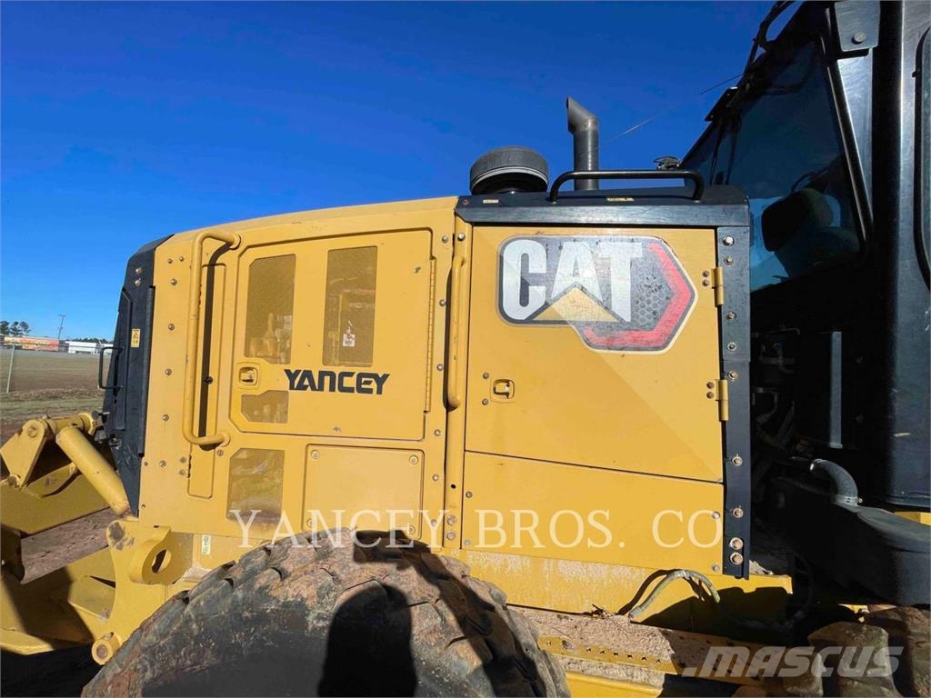 CAT 14015 Vejhøvle / Gradere