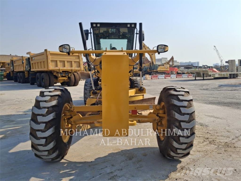 CAT 140GC Równiarki
