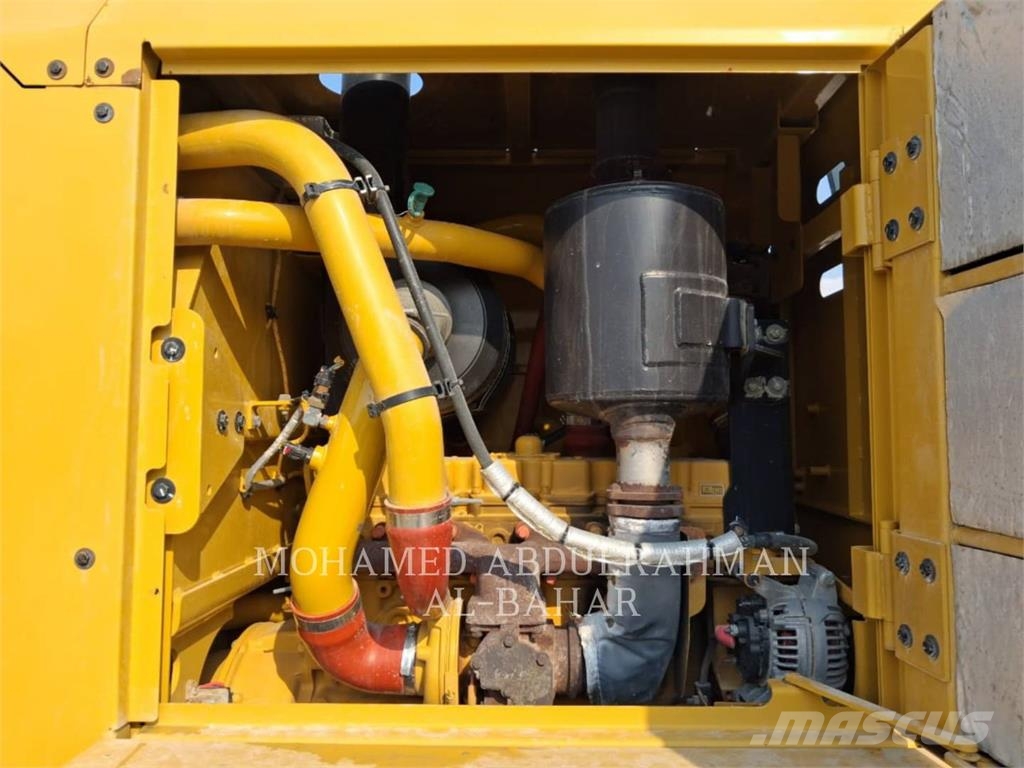 CAT 140GC Równiarki