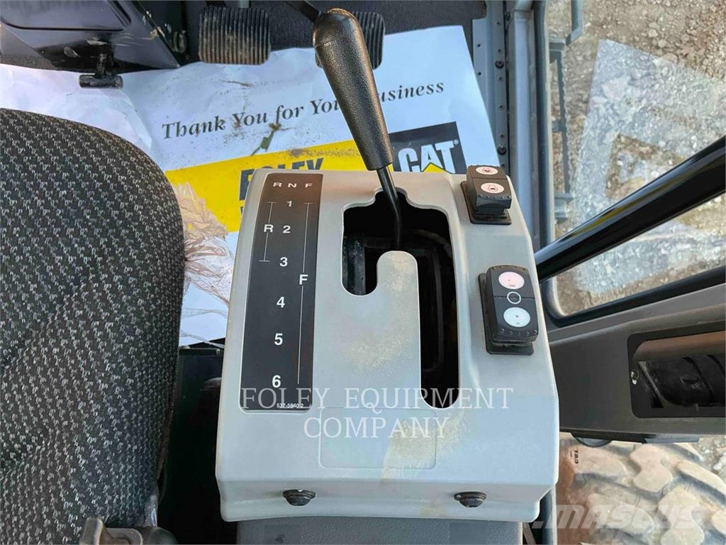 CAT 140GC01AW モーターグレーダー