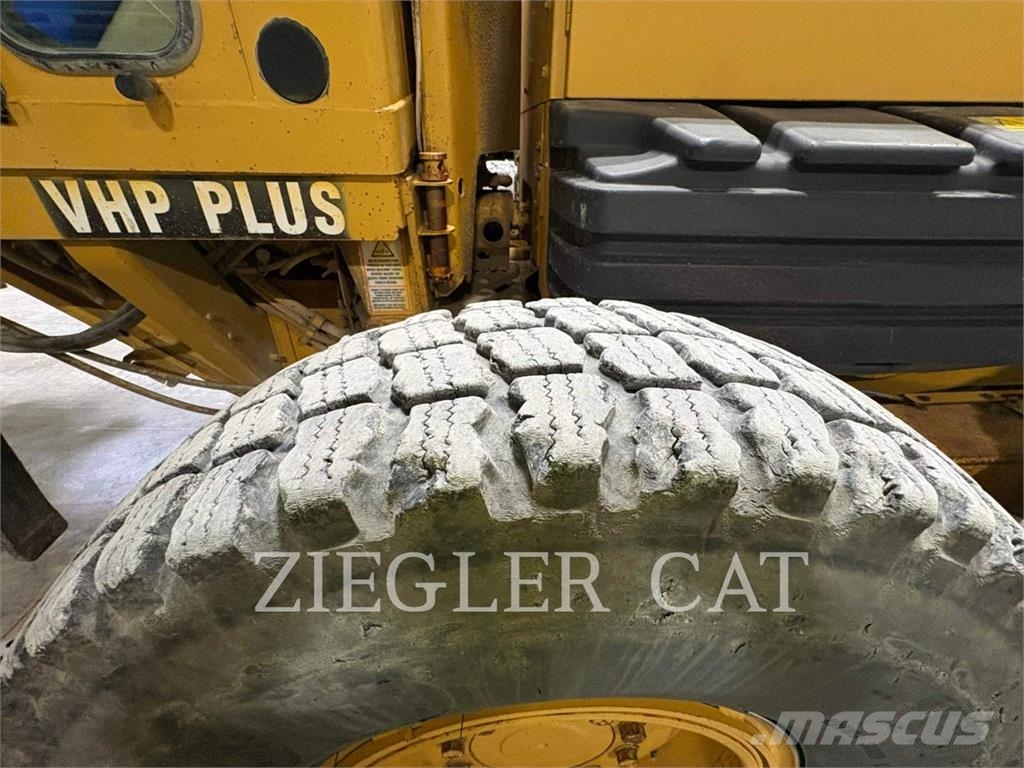 CAT 140H Grederji