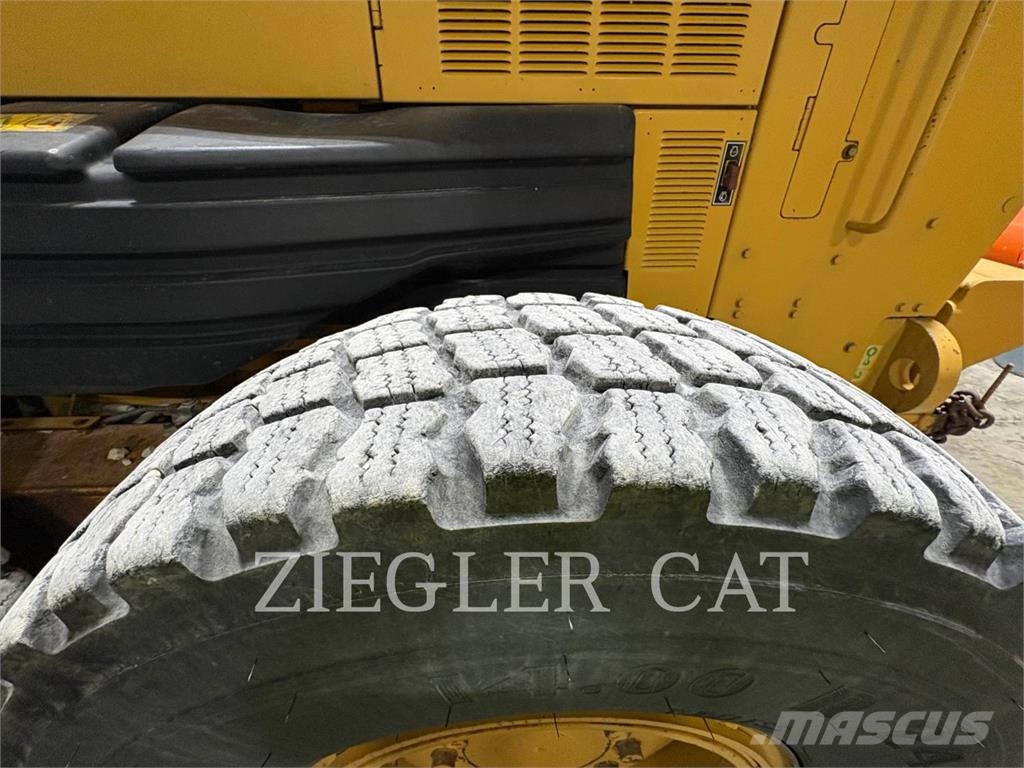 CAT 140H Grederji