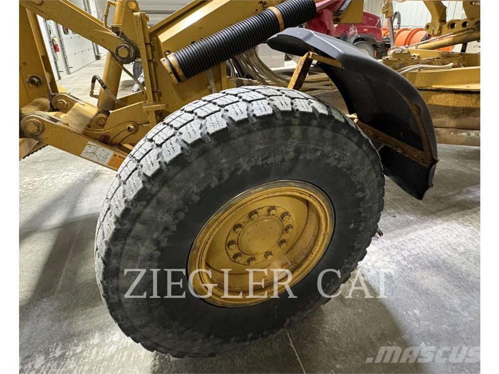 CAT 140H Grederji