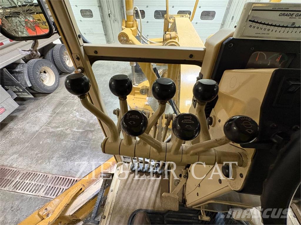 CAT 140H Grederji