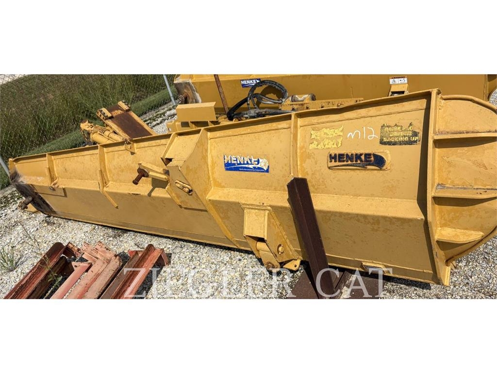 CAT 140H Graders