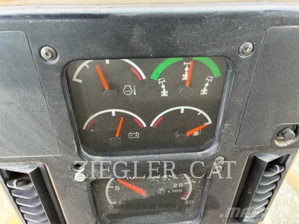 CAT 140H Grederji