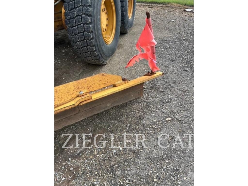 CAT 140H Grederji