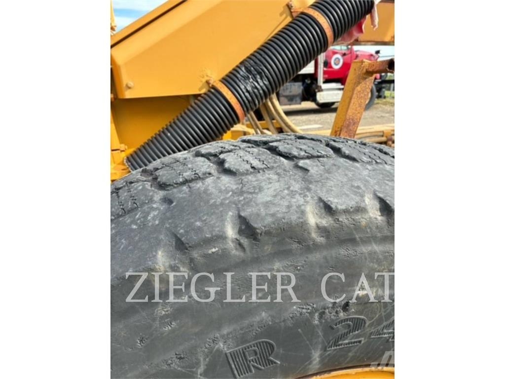 CAT 140H Grederji
