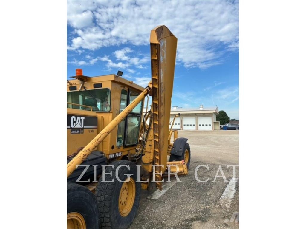 CAT 140H Grederji
