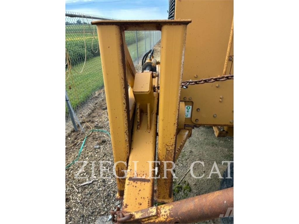 CAT 140H Grederji