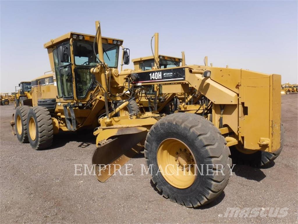 CAT 140H Graders