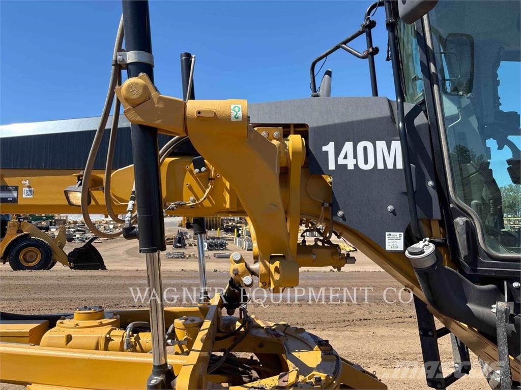 CAT 140M Grejderi