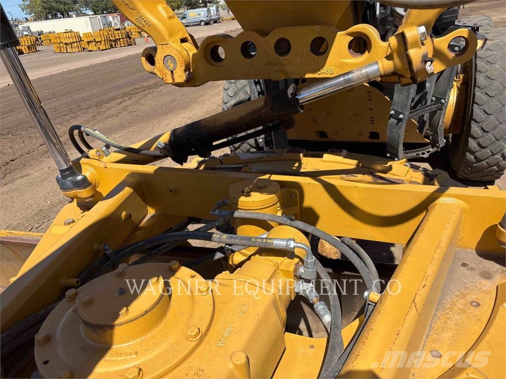 CAT 140M Grejderi