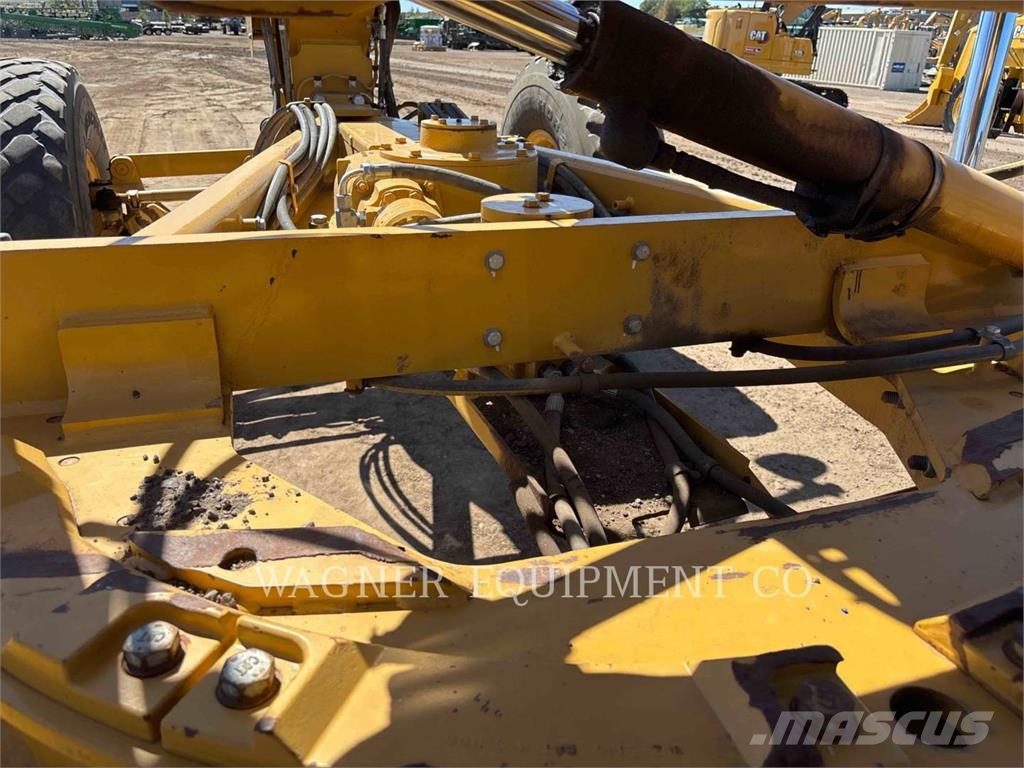CAT 140M Grejderi
