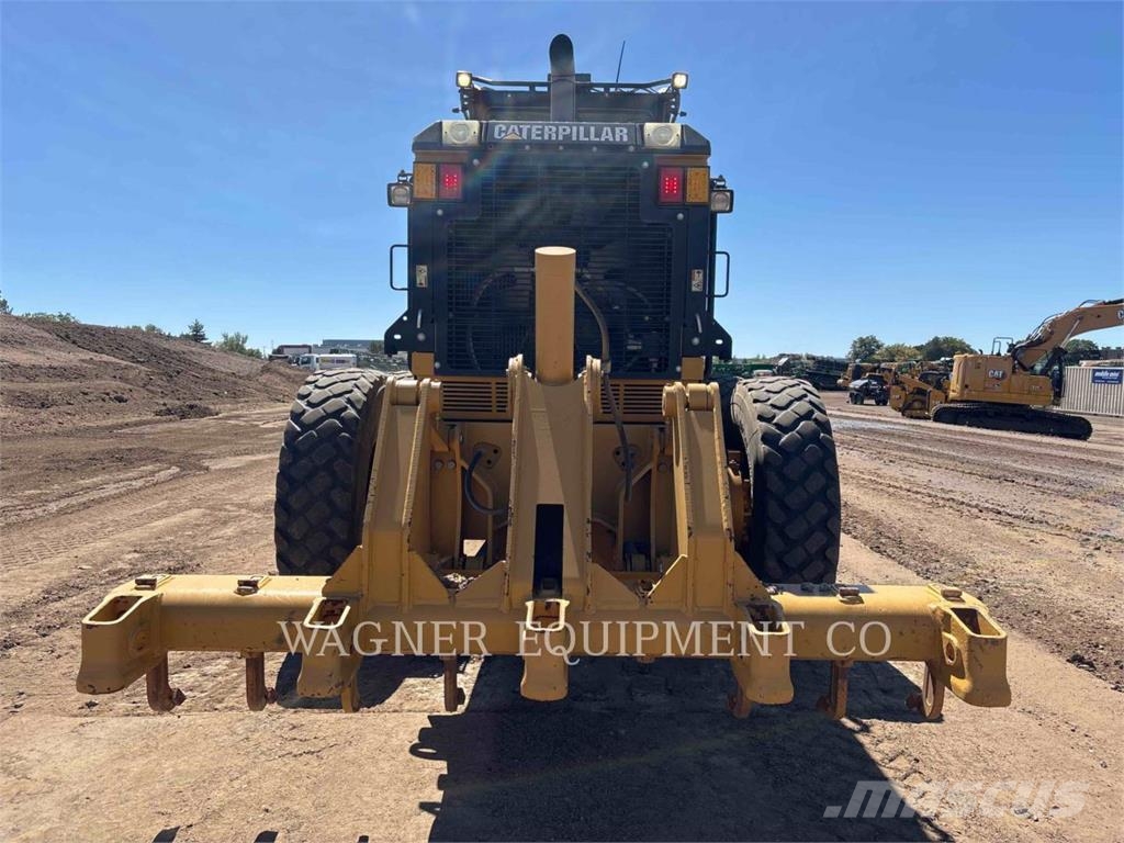 CAT 140M Grejderi