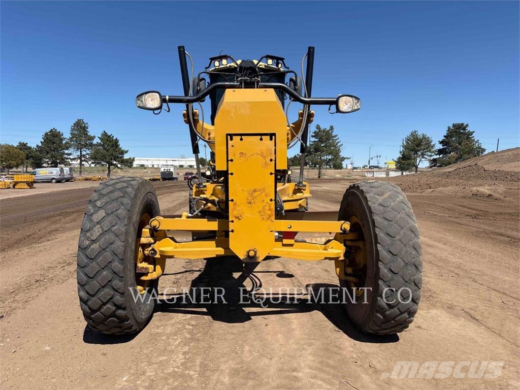 CAT 140M Grejderi