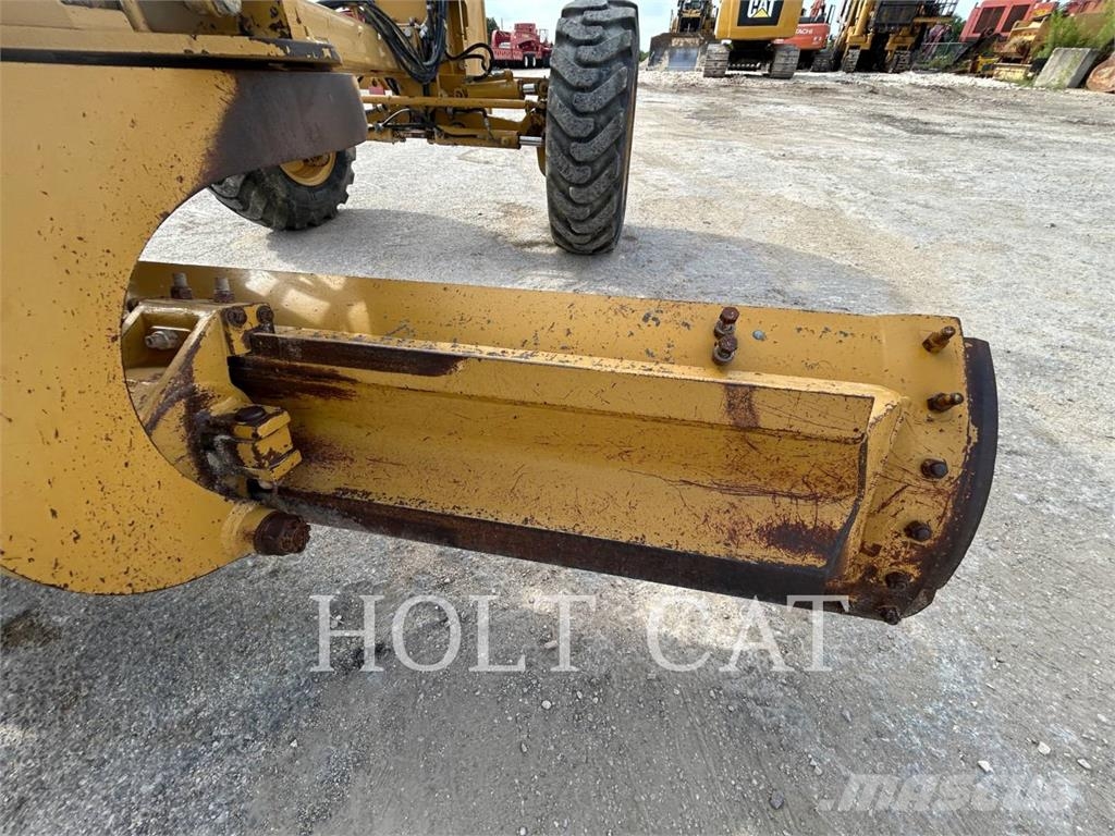 CAT 140M Γκρέιντερς