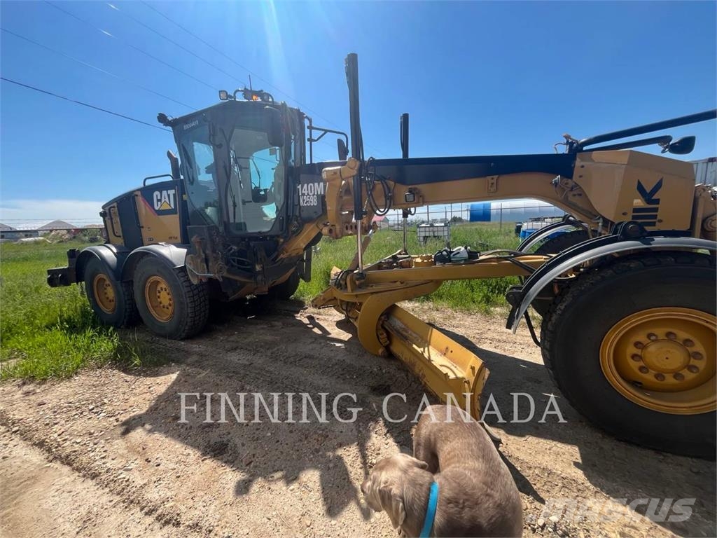 CAT 140M Grader