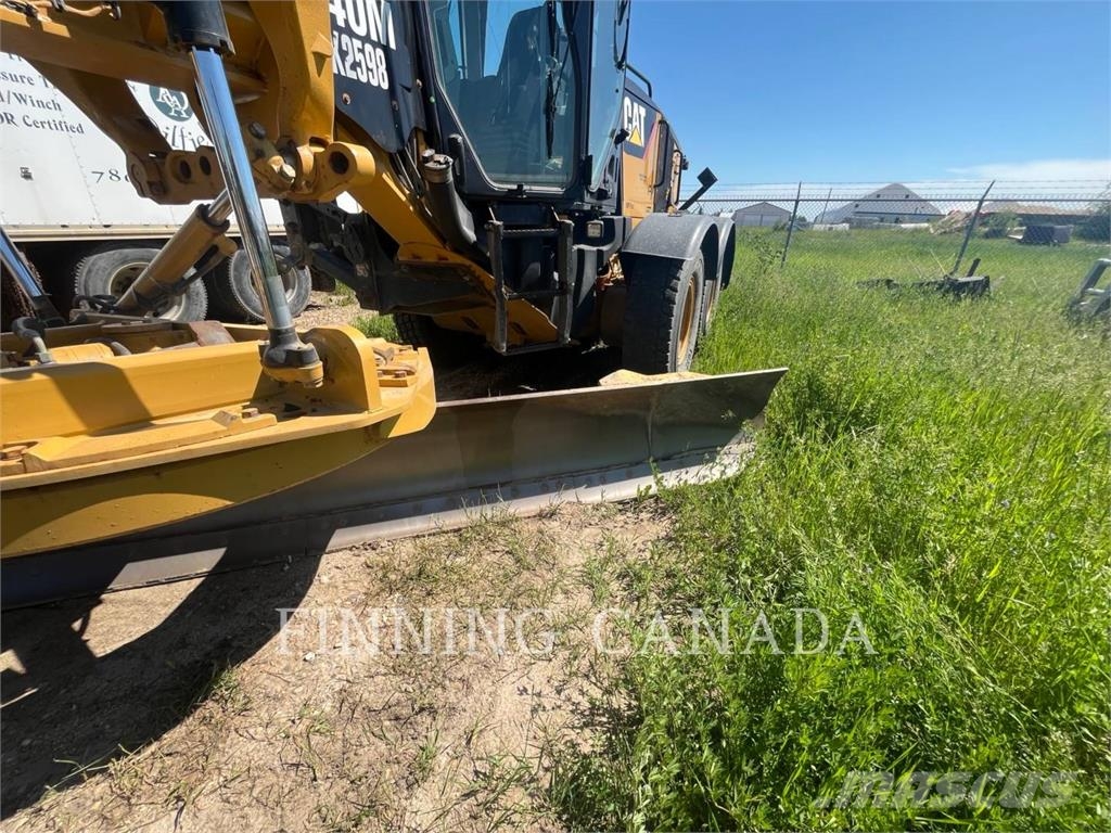 CAT 140M Grader