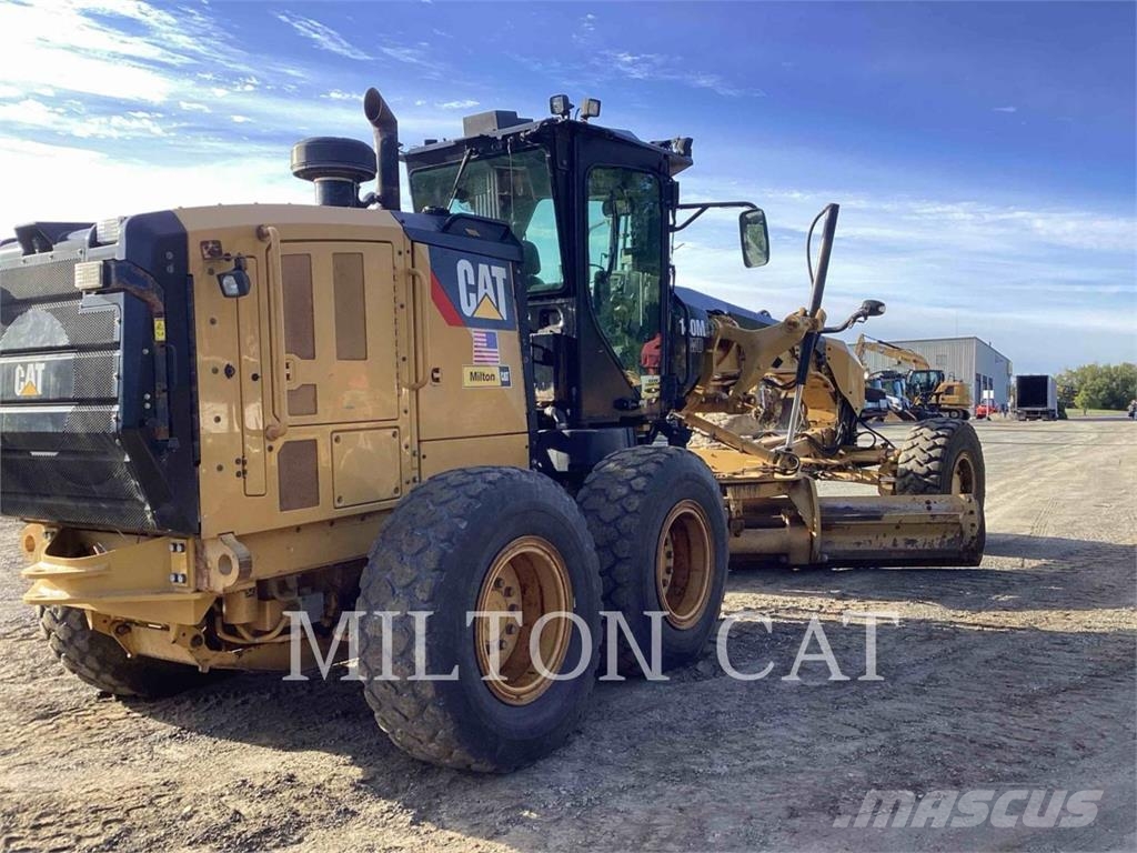 CAT 140M 3 AWD Graders