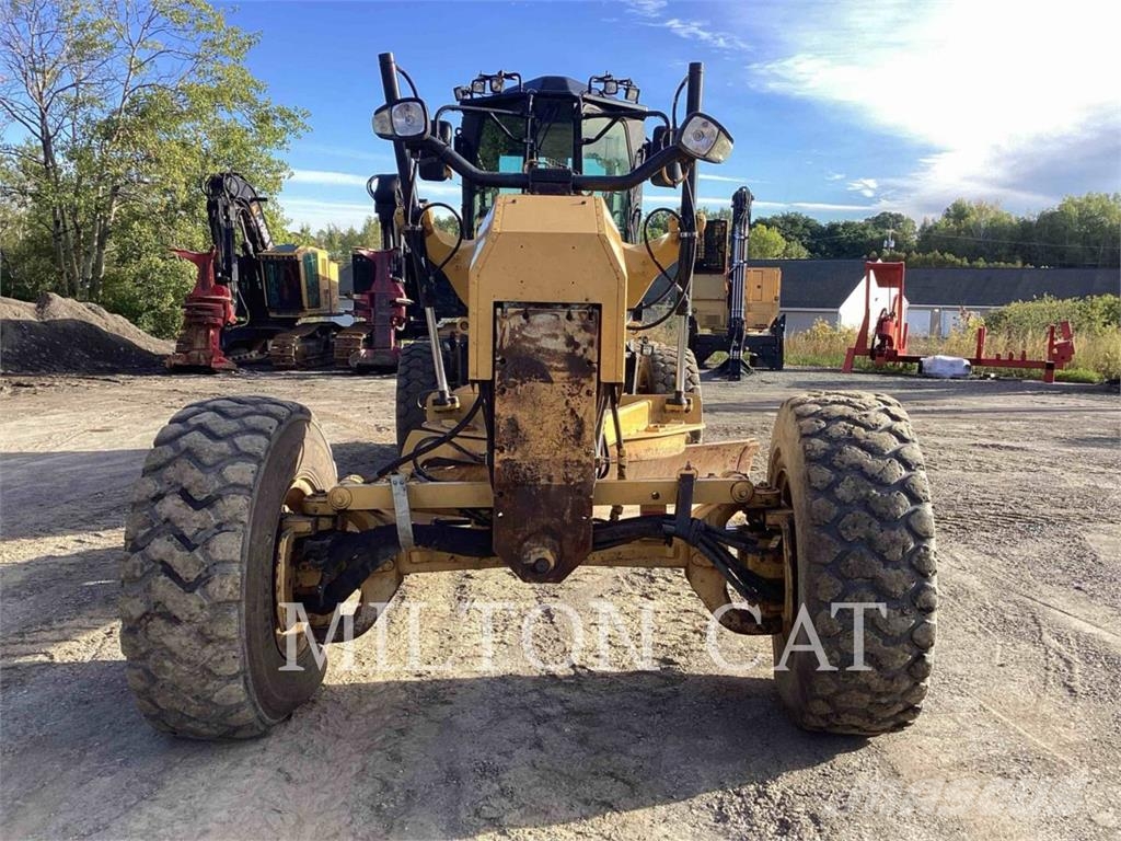 CAT 140M 3 AWD Graders