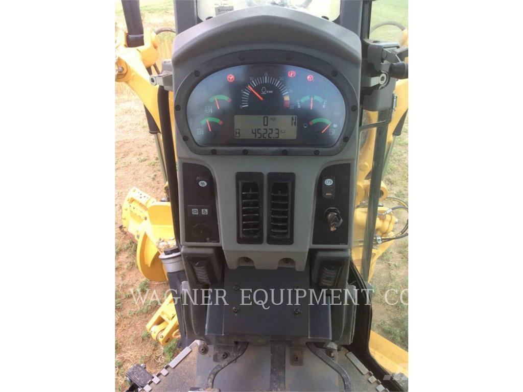 CAT 140M2 Grader