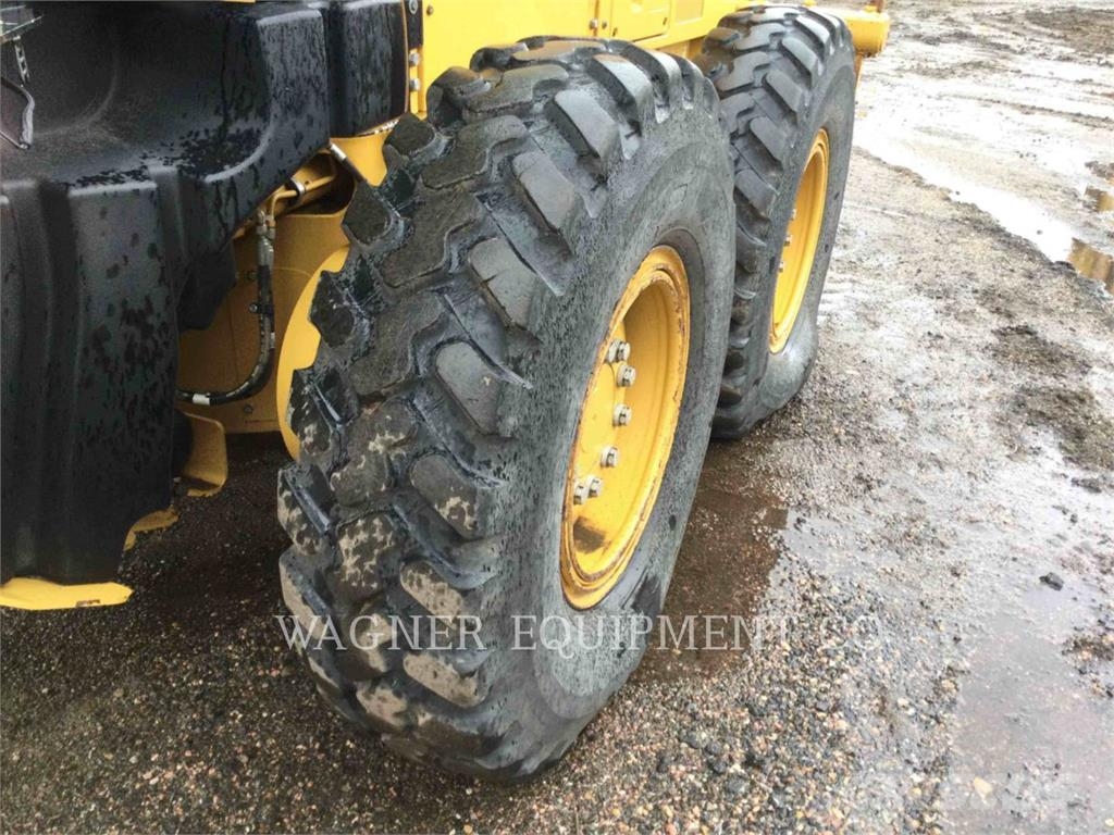 CAT 140M2 Грейдеры