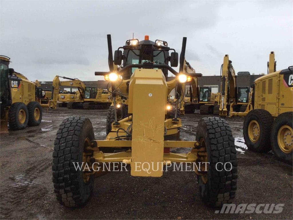 CAT 140M2 Грейдеры