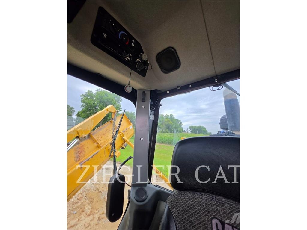 CAT 140M3 Γκρέιντερς