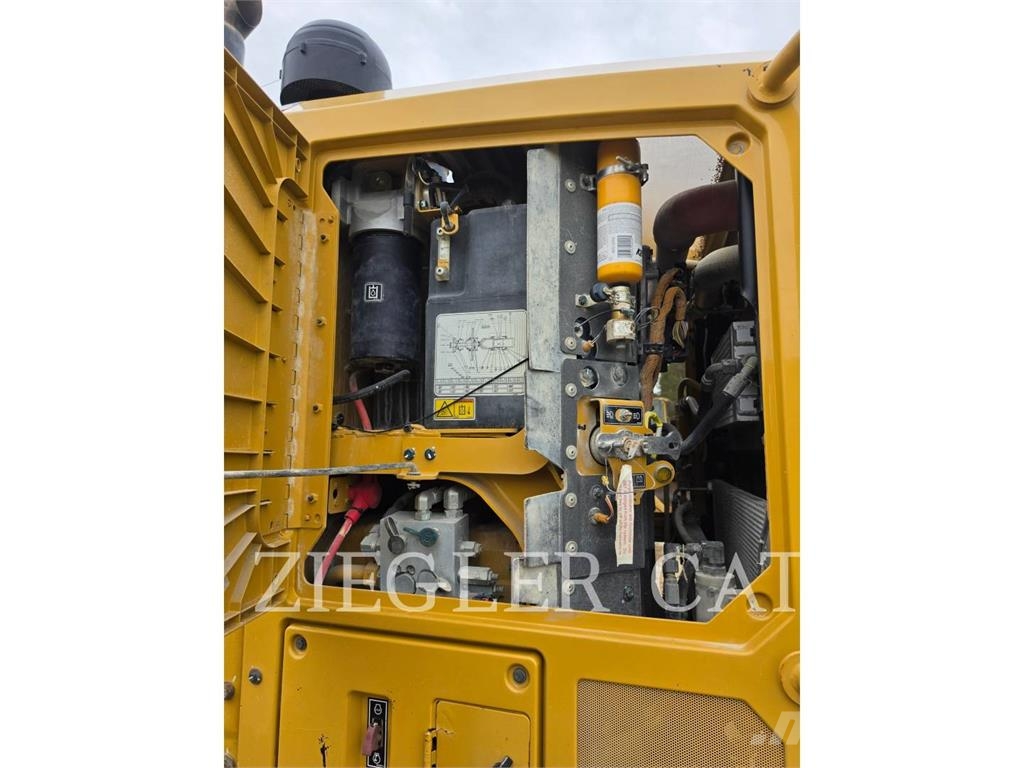 CAT 140M3 Γκρέιντερς