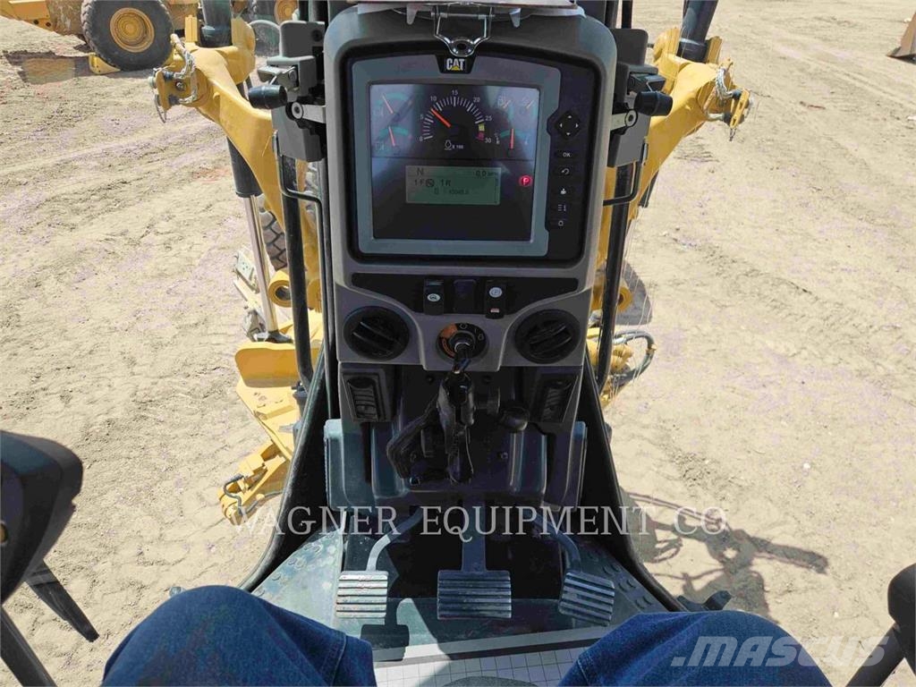 CAT 140M3 Γκρέιντερς