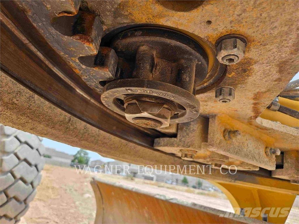 CAT 140M3 Γκρέιντερς