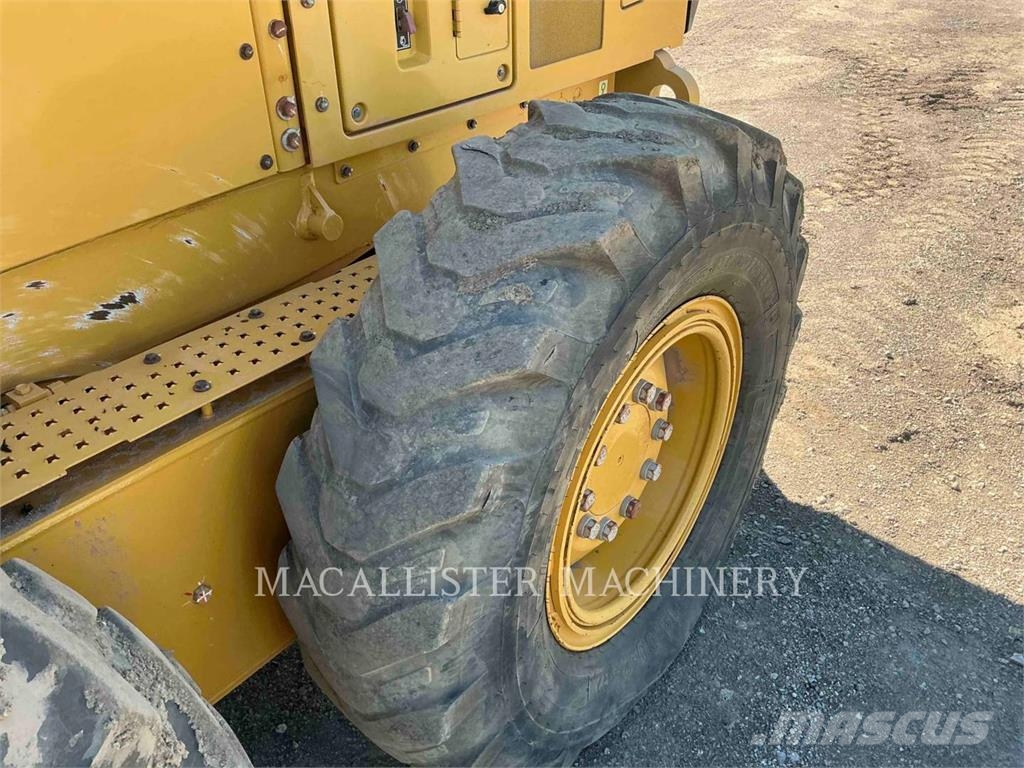 CAT 140M3 Niveleuse