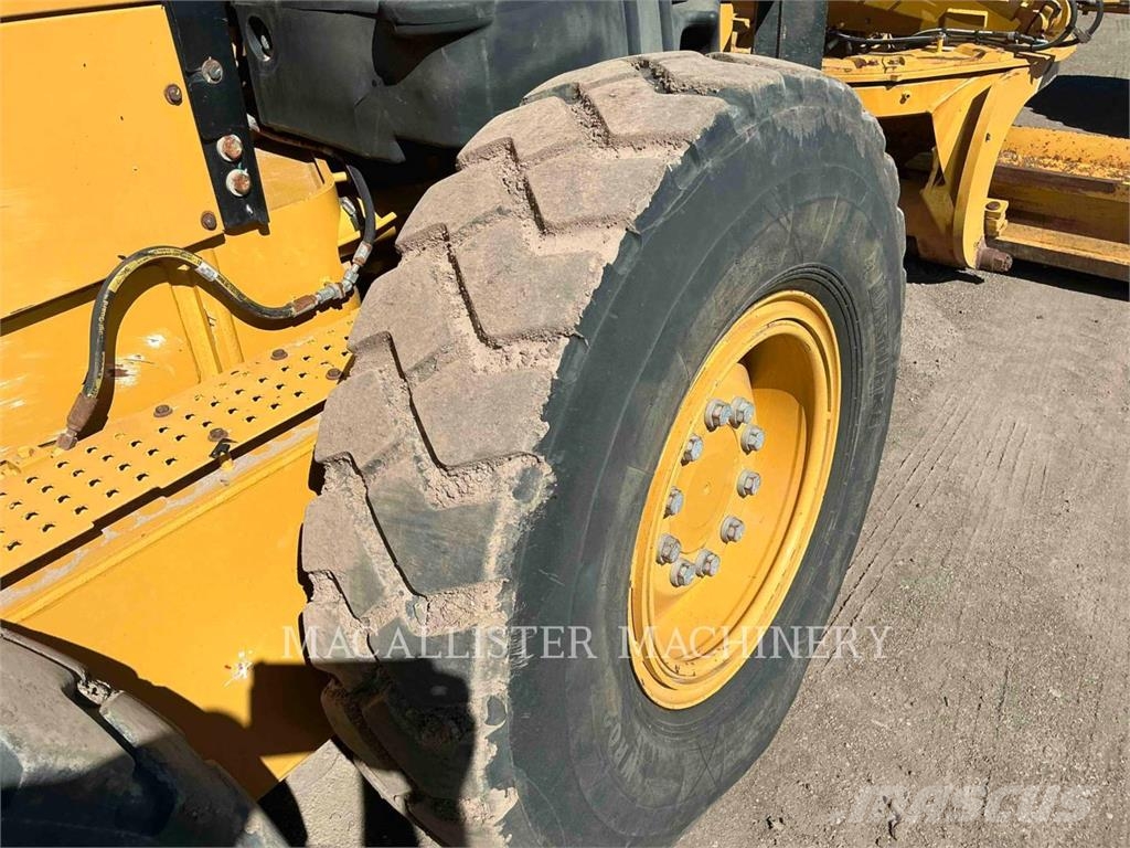 CAT 140M3 Niveleuse
