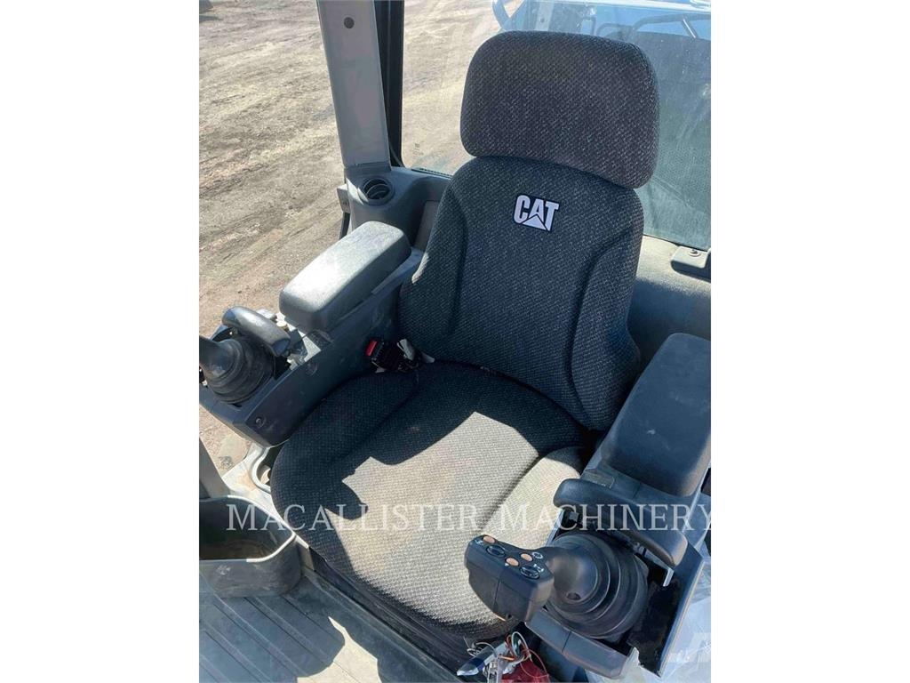 CAT 140M3 Niveleuse