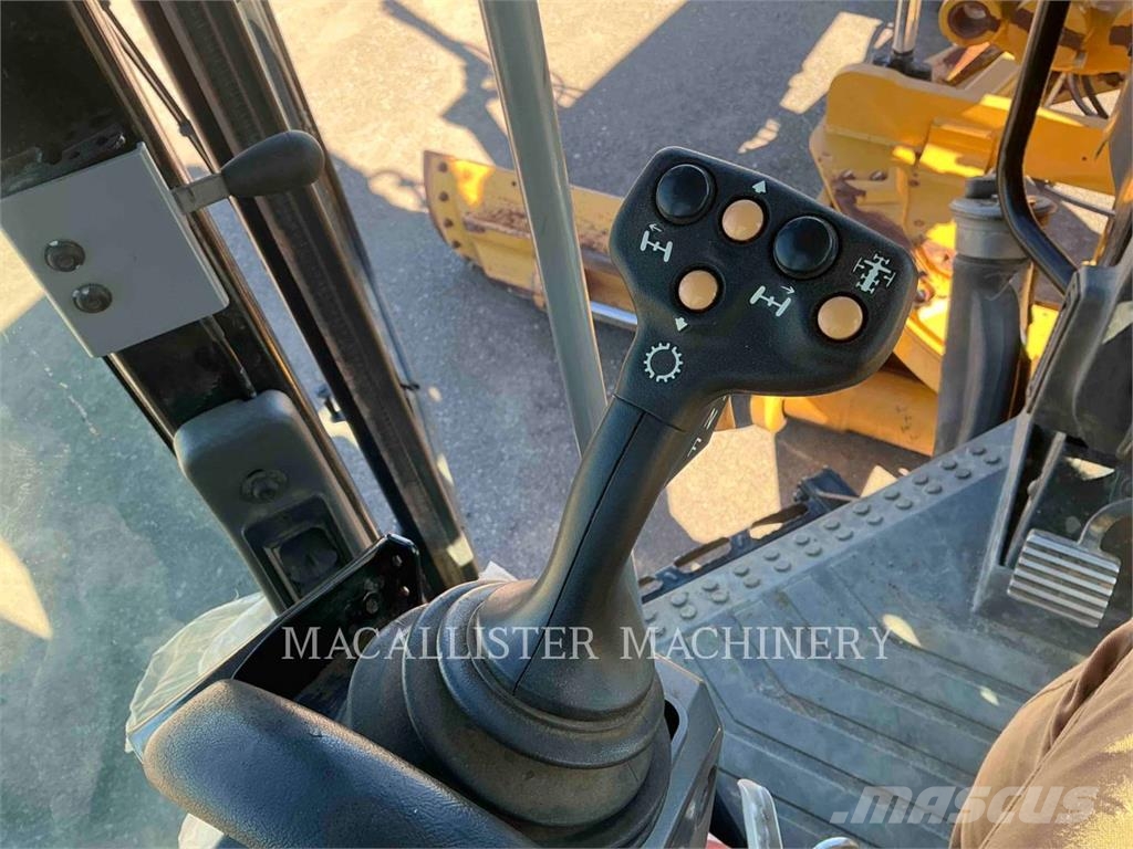 CAT 140M3 Niveleuse