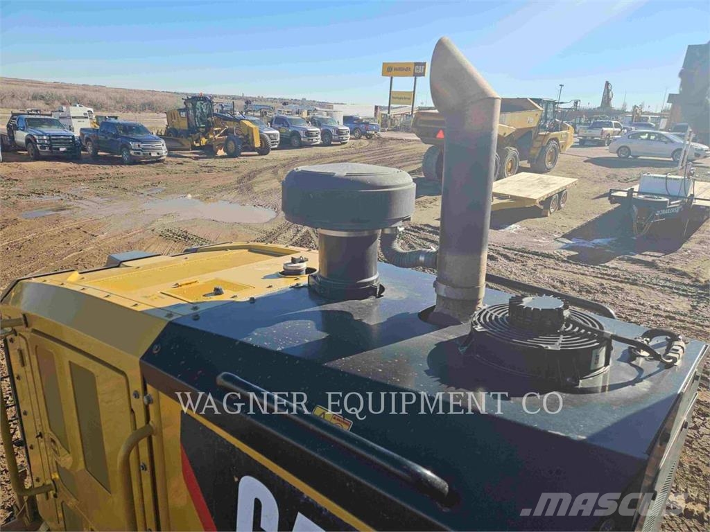 CAT 140M3 Grejdery