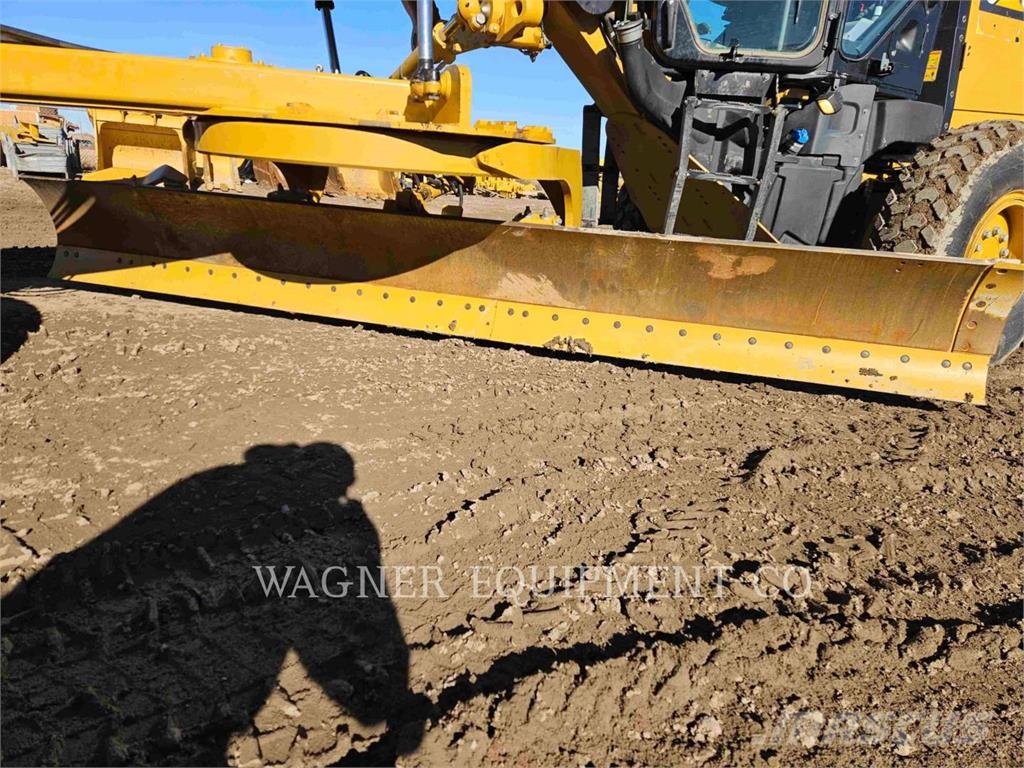 CAT 140M3 Grejdery